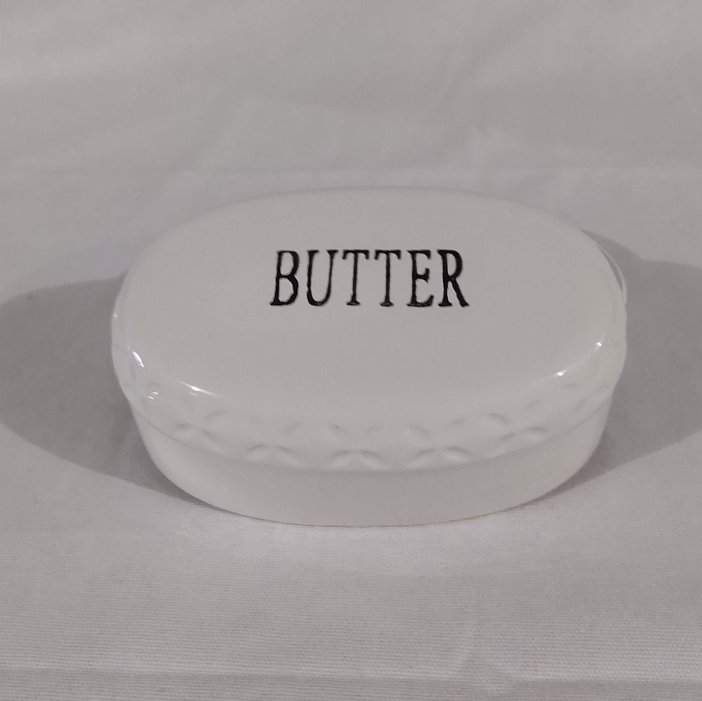 THL Classic Farmhouse Butter Dish, Black & White 5x3.5x 7